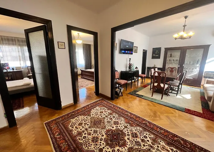 Unique Apartment In The Heart Of The City